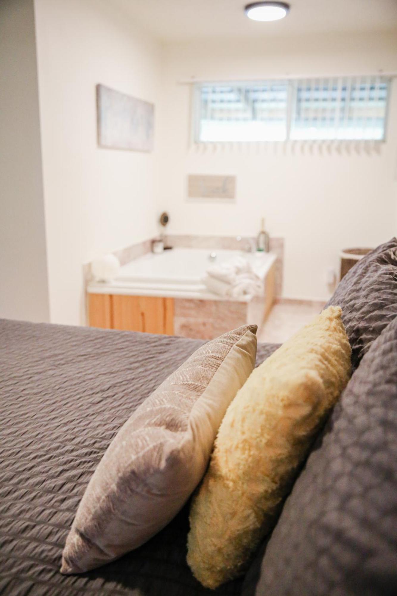 Moonlight Cottage - Your Romantic & Scenic Escape Sevierville Exteriér fotografie