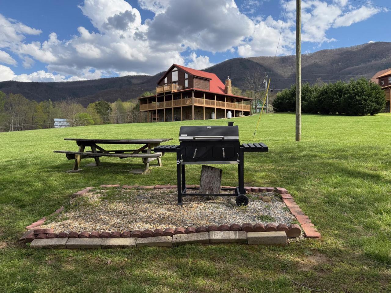 Moonlight Cottage - Your Romantic & Scenic Escape Sevierville Exteriér fotografie